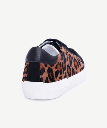  YARGICI Garni Detaylı Spor Ayakkabı