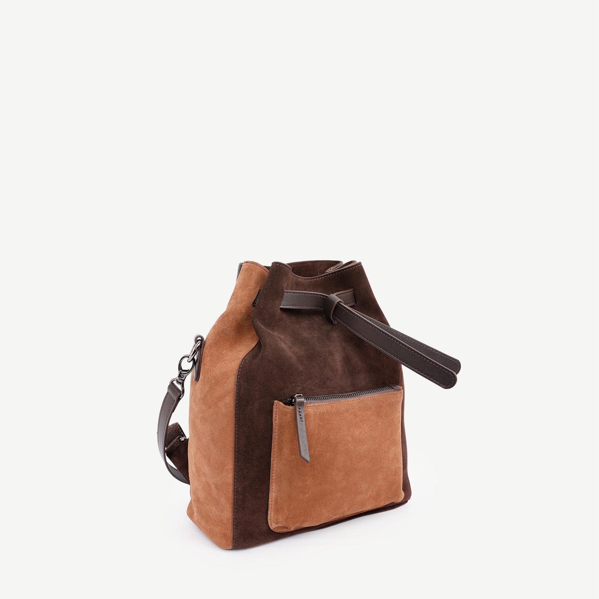 YARGICI Büzgü Detaylı Deri Sırt Çantası