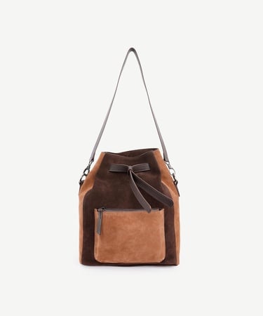  YARGICI Büzgü Detaylı Deri Sırt Çantası