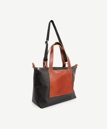  YARGICI Cep Detaylı Deri Garnili Büyük Boy Omuz Çantası