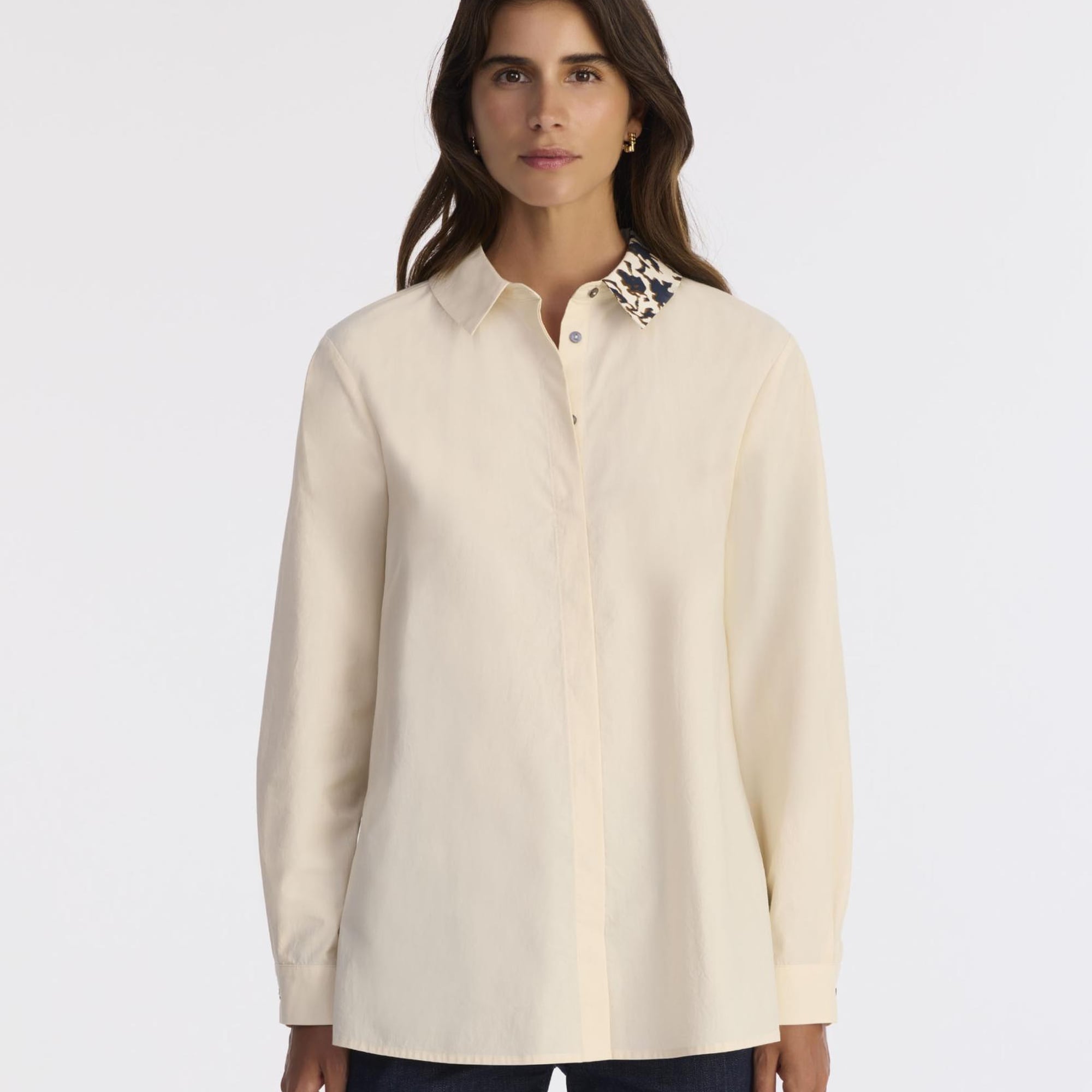 YARGICI Geniş Gömlek Yaka Uzun Kol Gömlek