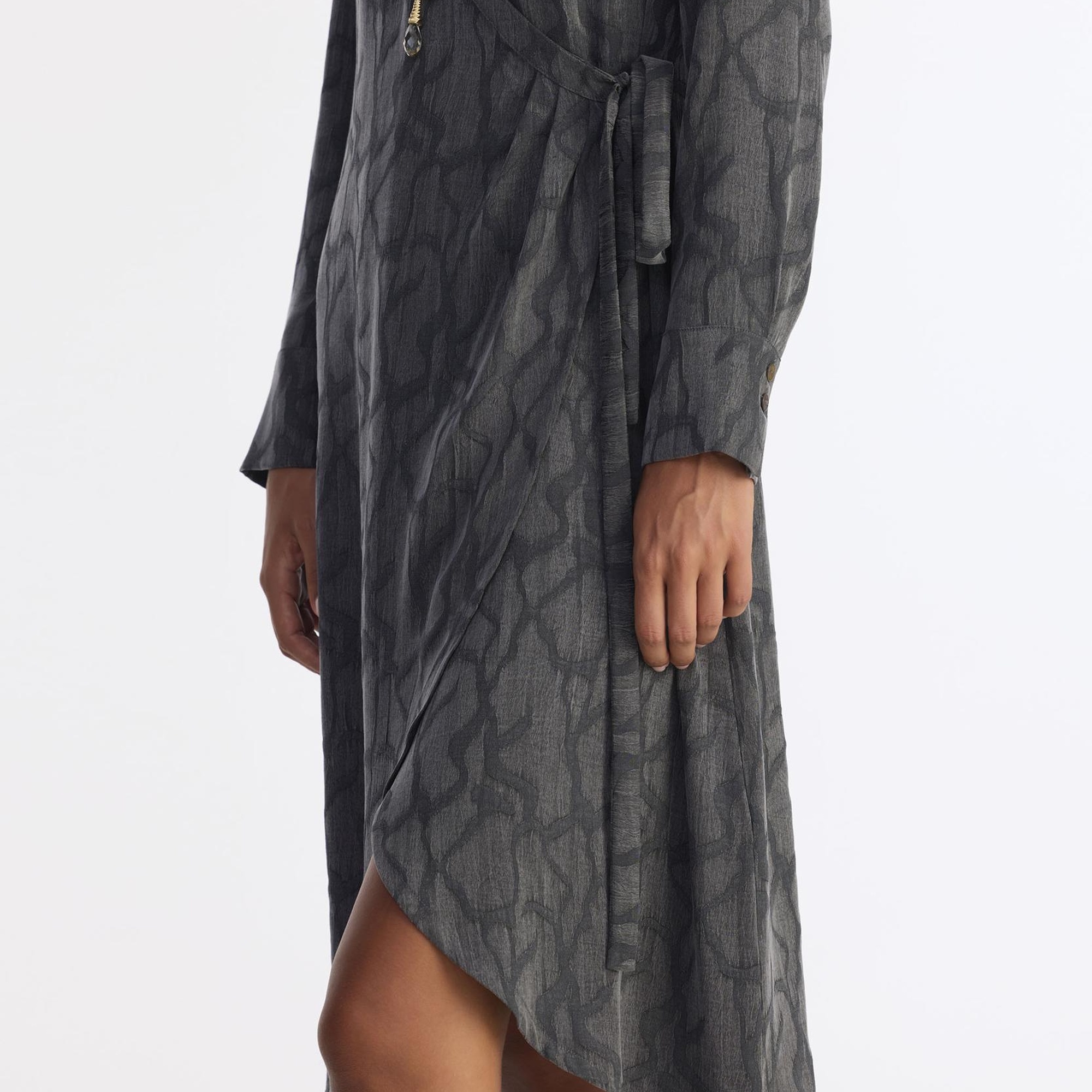 YARGICI Dar Gömlek Yaka Uzun Kol Elbise