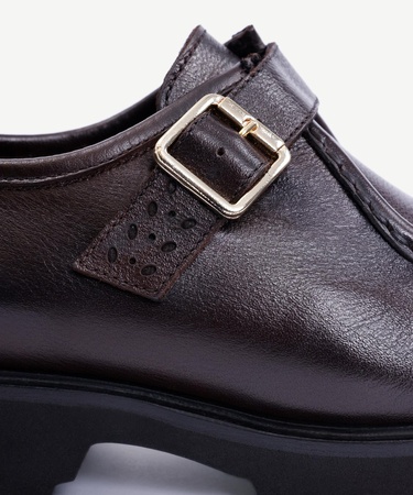  YARGICI Toka Detaylı Deri Düz Ayakkabı