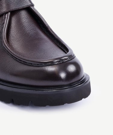  YARGICI Toka Detaylı Deri Düz Ayakkabı