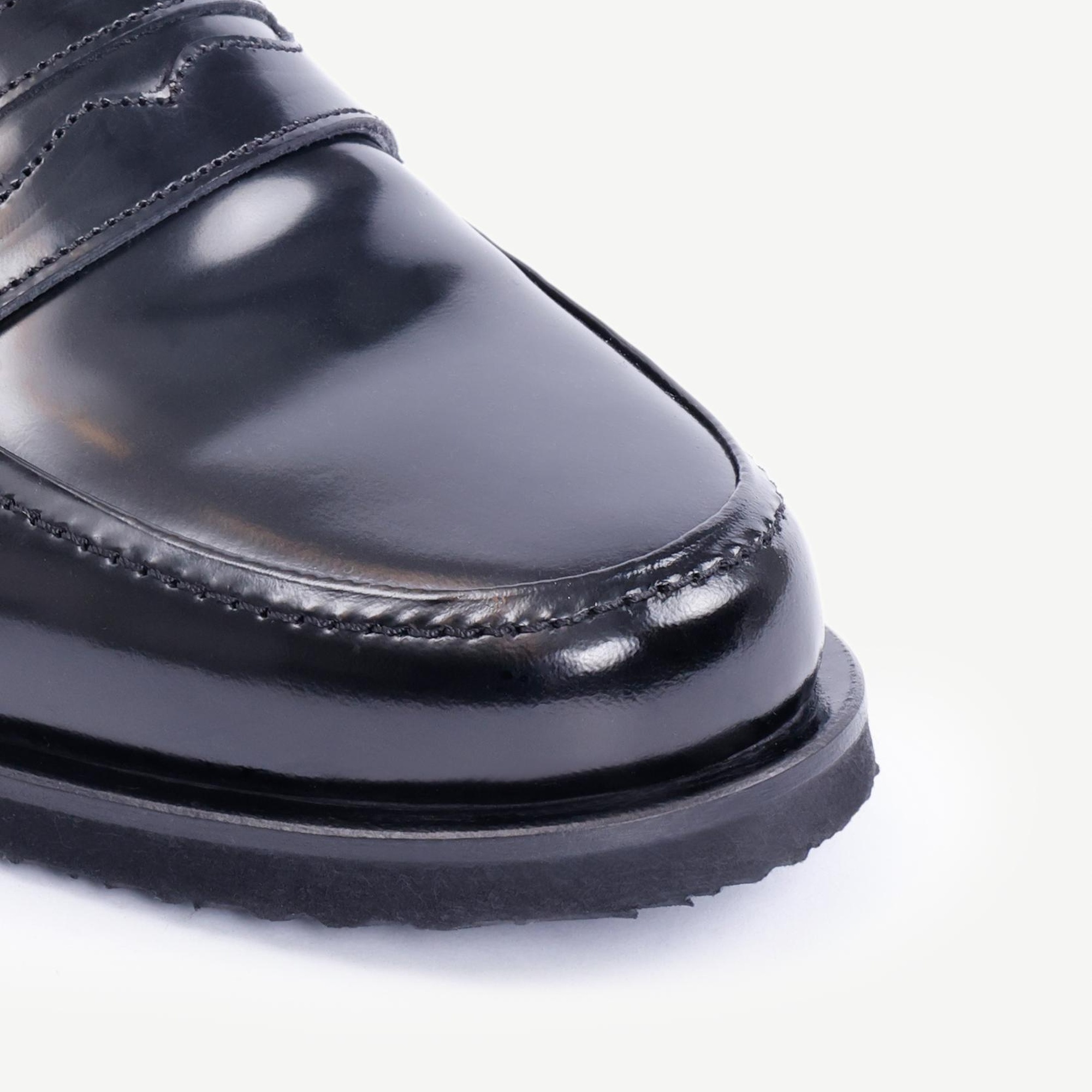 YARGICI Zımba Detaylı Deri Loafer