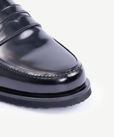  YARGICI Zımba Detaylı Deri Loafer