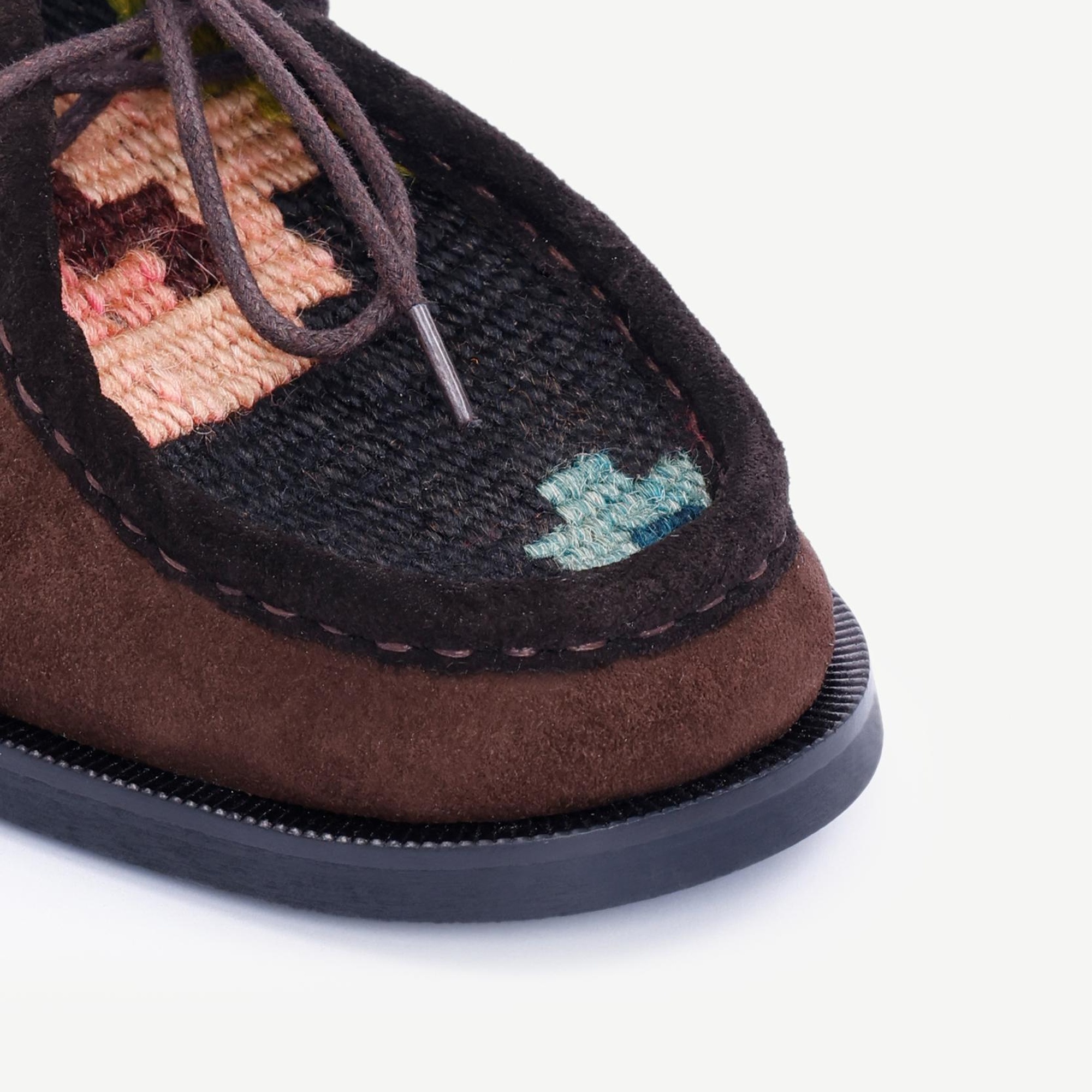 YARGICI Desen Detaylı Bağcıklı Deri Düz Ayakkabı