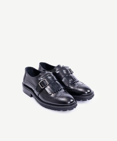  YARGICI Püskül Detaylı Deri Düz Ayakkabı