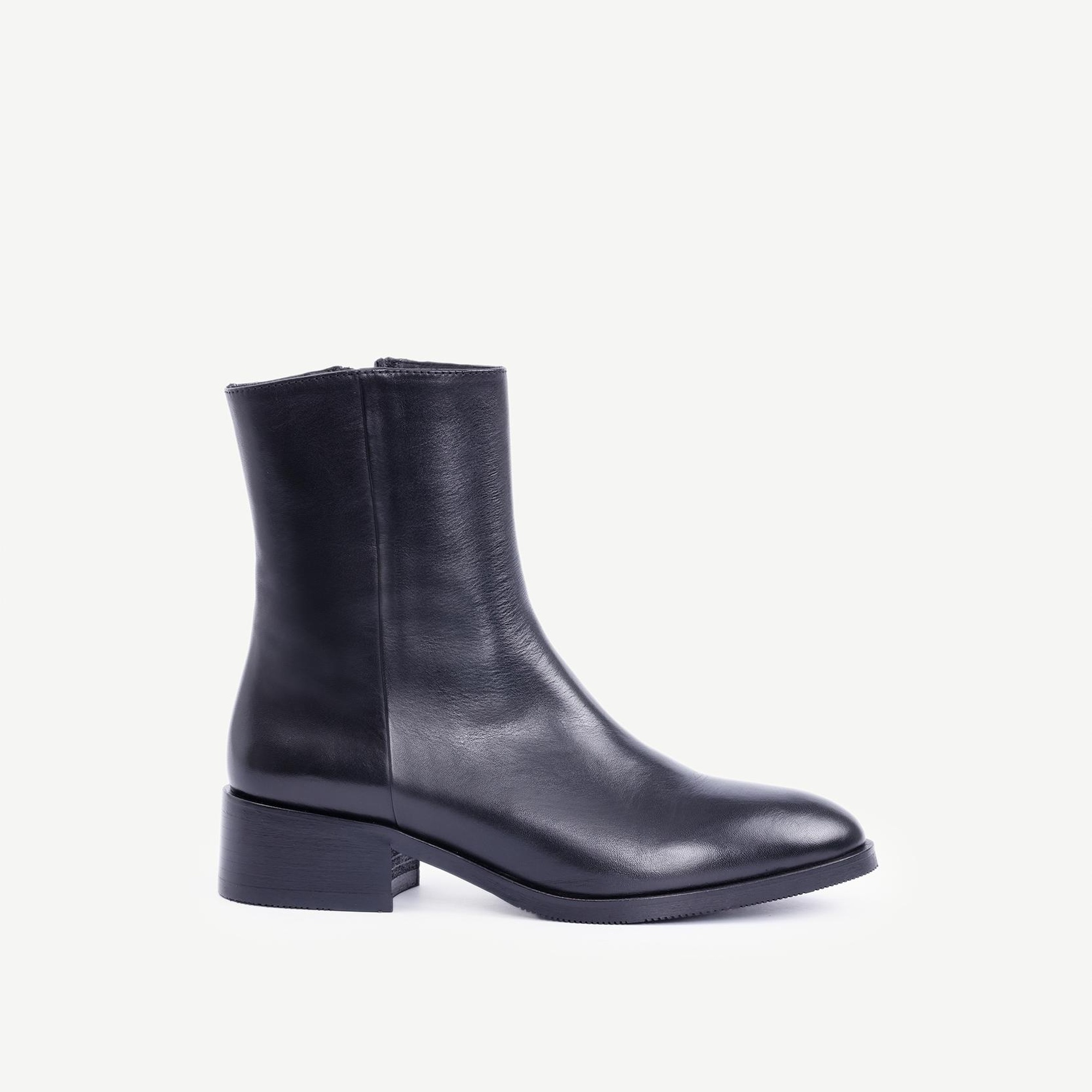 YARGICI Yumuşak Deri Düz Bot