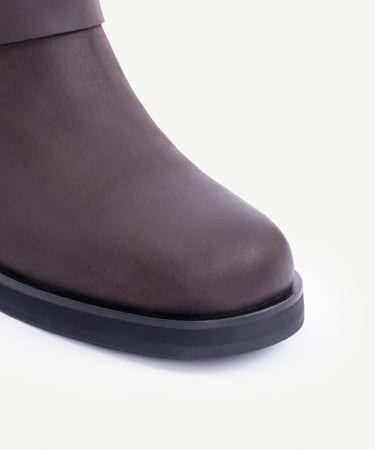  YARGICI Küt Burunlu Deri Bot