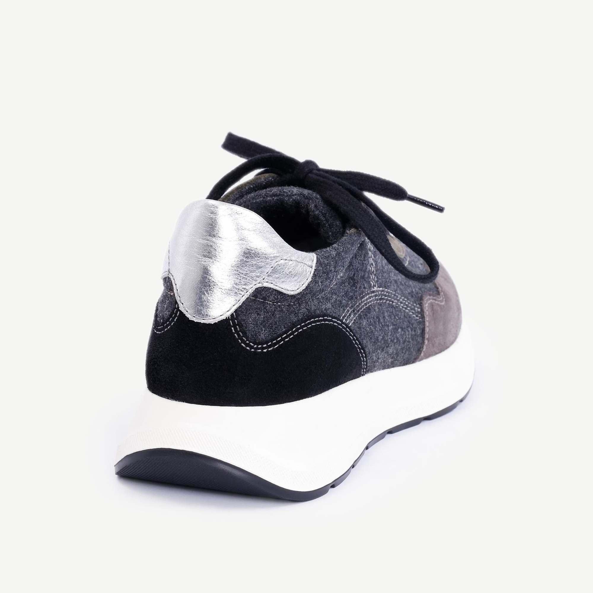 YARGICI Kalın Tabanlı Spor Ayakkabı