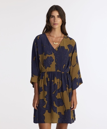  YARGICI Bol V Yaka 3/4 Kol Elbise