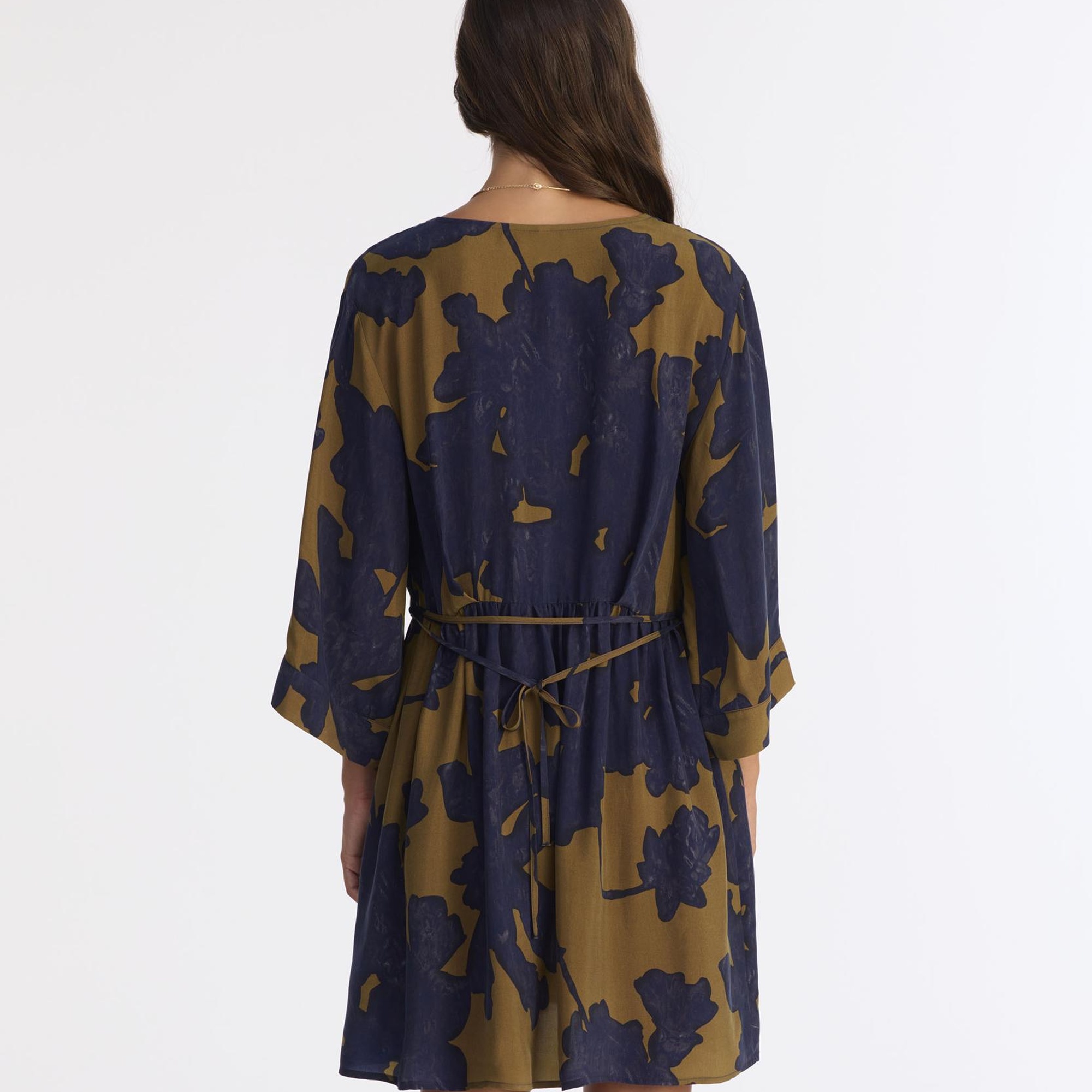 YARGICI Bol V Yaka 3/4 Kol Elbise