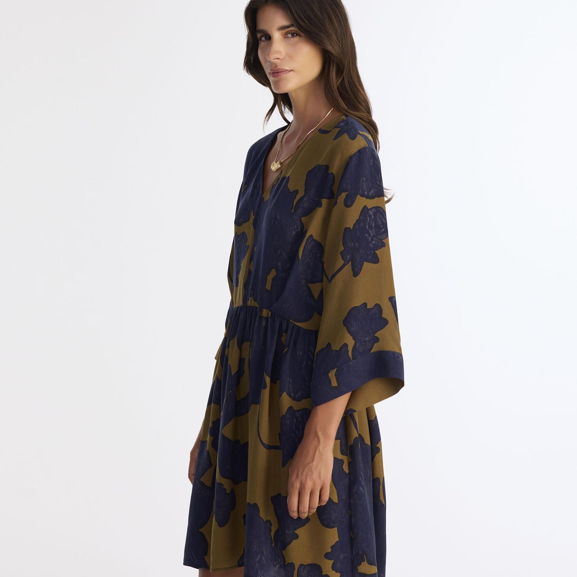 YARGICI Bol V Yaka 3/4 Kol Elbise