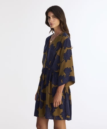  YARGICI Bol V Yaka 3/4 Kol Elbise