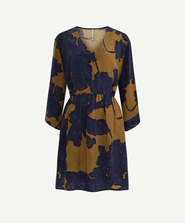  YARGICI Bol V Yaka 3/4 Kol Elbise