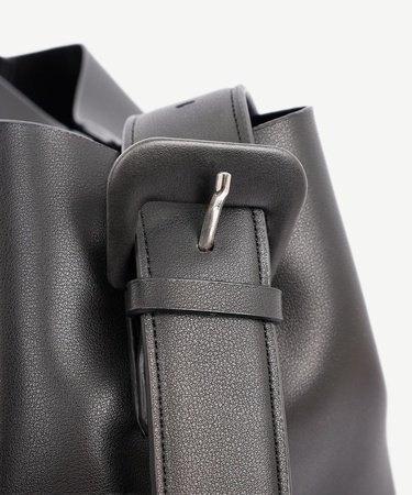  YARGICI Kemer Toka Detaylı Omuz Çantası