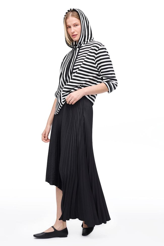  Febes Siyah Renk Regular Fit Yuvarlak Yaka Takma Kol Eşofman