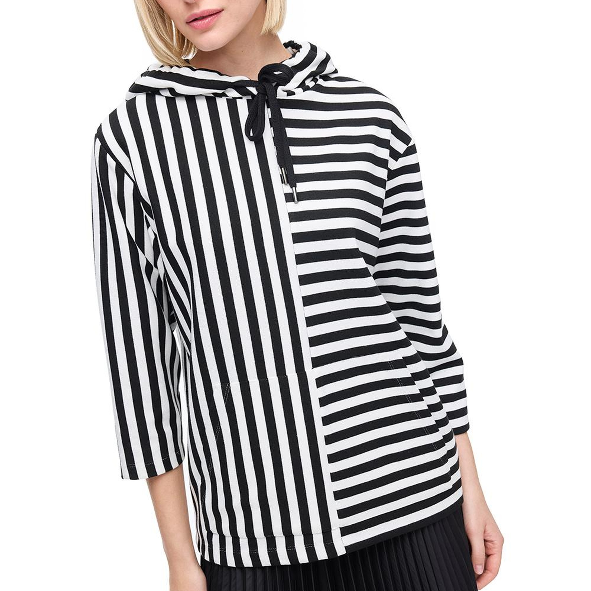 Febes Siyah Renk Regular Fit Yuvarlak Yaka Takma Kol Eşofman