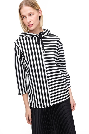  Febes Siyah Renk Regular Fit Yuvarlak Yaka Takma Kol Eşofman