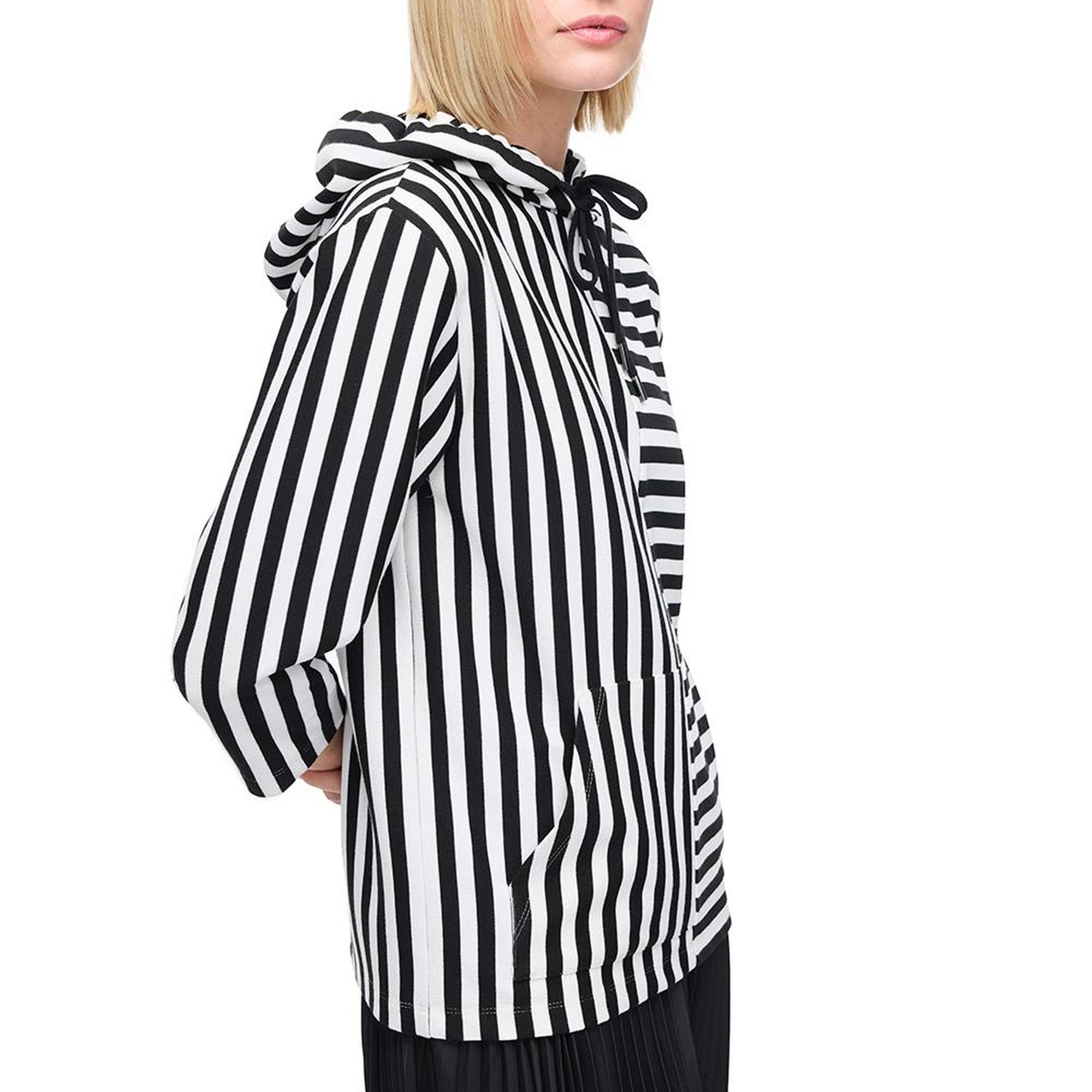 Febes Siyah Renk Regular Fit Yuvarlak Yaka Takma Kol Eşofman