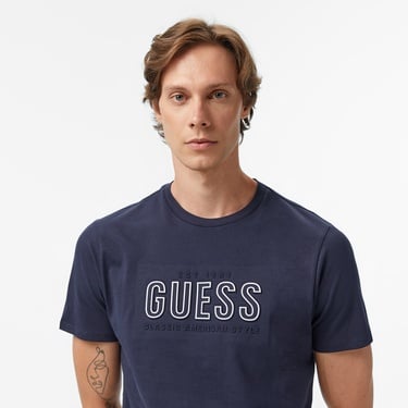  Guess Embosse Regular Fit Erkek Mavi T-Shirt