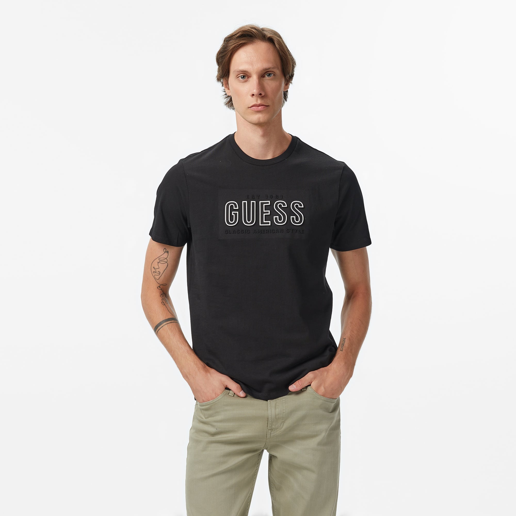 Guess Embosse Regular Fit Erkek Siyah T-Shirt