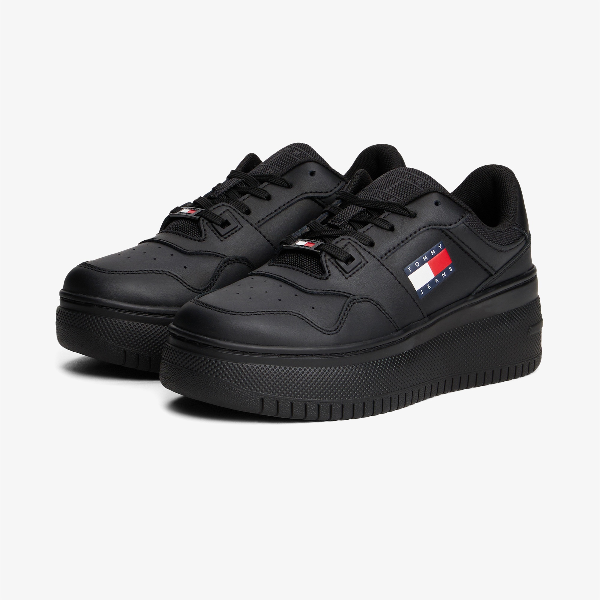 Tommy Jeans New Retro Basket Kadın Siyah Sneaker