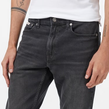  Calvin Klein Slim Taper Erkek Siyah Jean