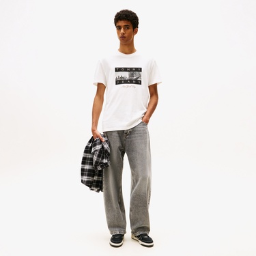  Tommy Jeans Regular Photo Flag Erkek Beyaz T-Shirt