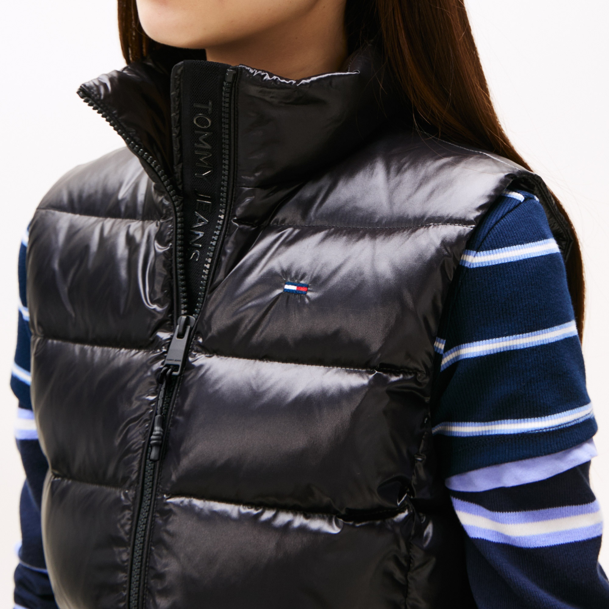 Tommy Jeans Slim Zip Print Down Kadın Siyah Yelek