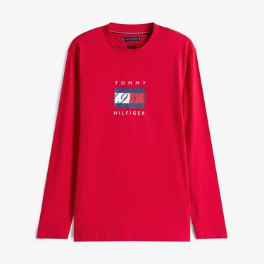 Tommy Hilfiger Linear Flag Graphic Erkek Kırmızı Uzun Kollu T-shirt