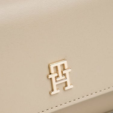  Tommy Hilfiger Icon Kadın Bej Çapraz Çanta