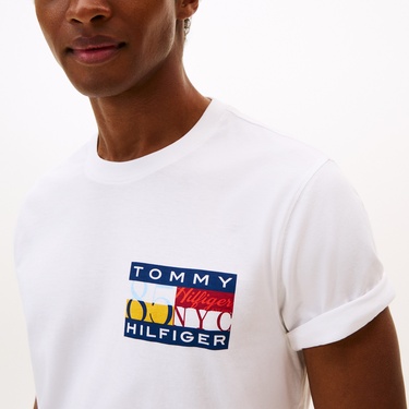  Tommy Hilfiger Colour Flag Erkek Beyaz T-Shirt