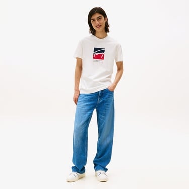  Tommy Jeans Erkek Beyaz T-Shirt
