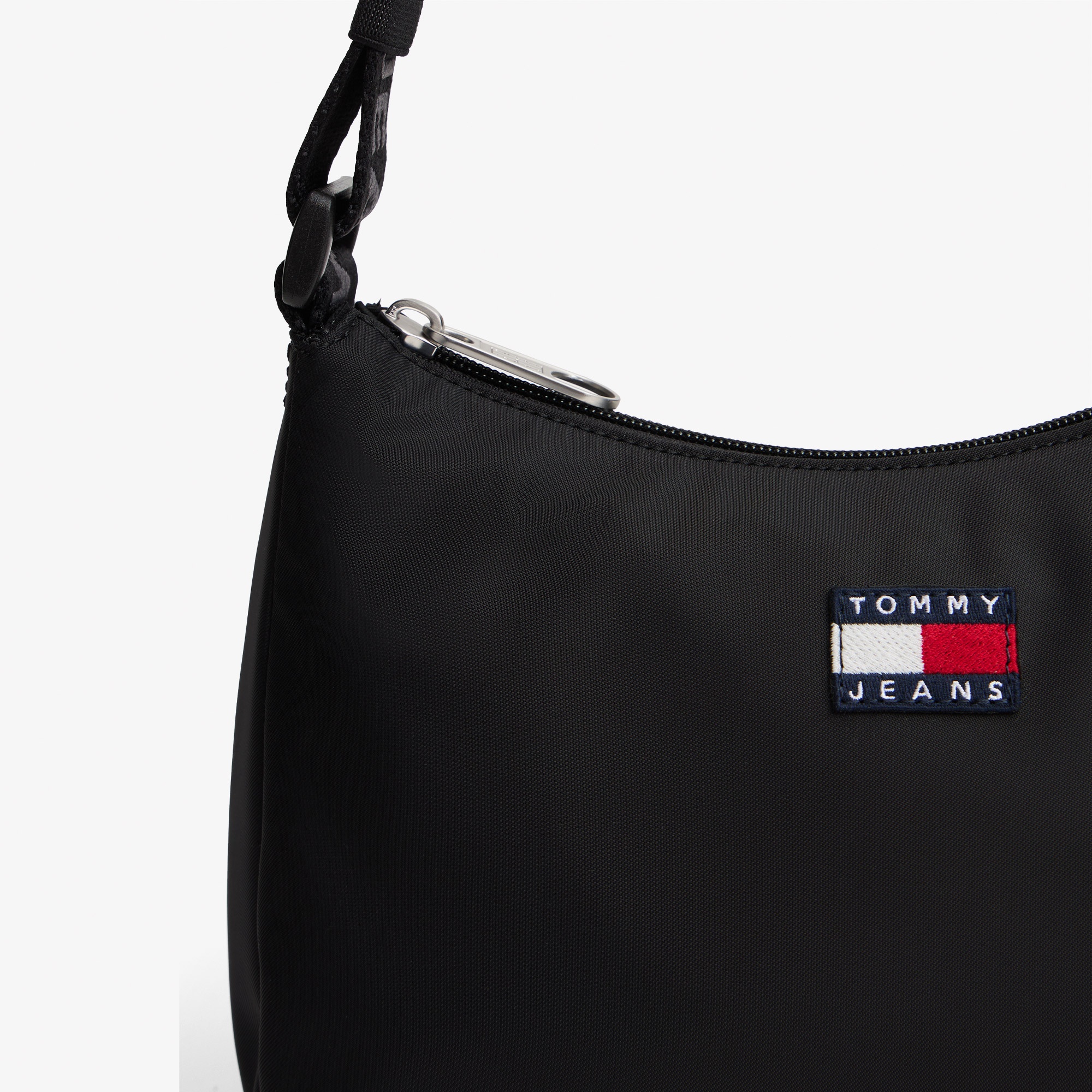 Tommy Hilfiger Essential Daily Kadın Siyah Omuz Çantası