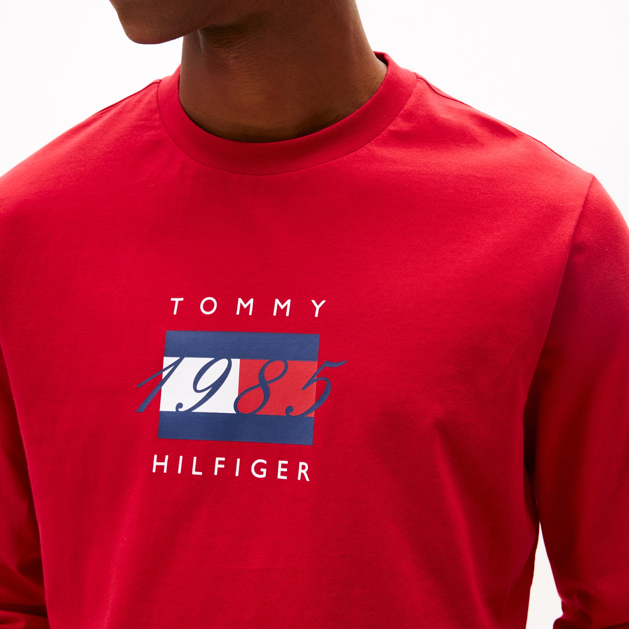 Tommy Hilfiger Linear Flag Graphic Erkek Kırmızı Uzun Kollu T-shirt