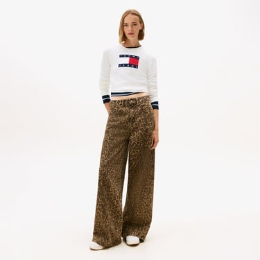  Tommy Jeans Sparkle Flag Kadın Beyaz Kazak