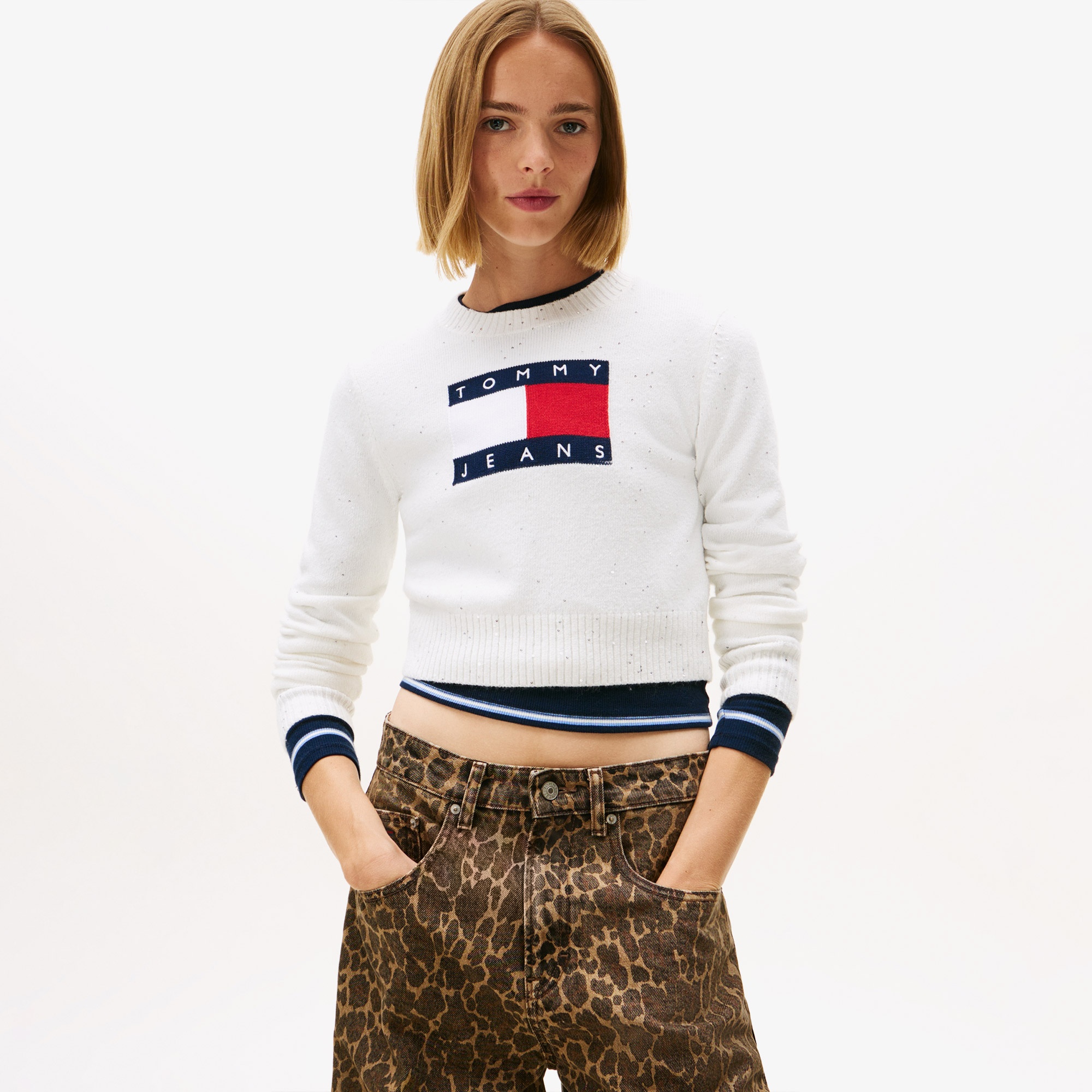 Tommy Jeans Sparkle Flag Kadın Beyaz Kazak