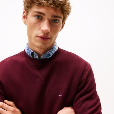  Tommy Hilfiger Essentials Seasonal Yuvarlak Yaka Erkek Bordo Sweatshirt