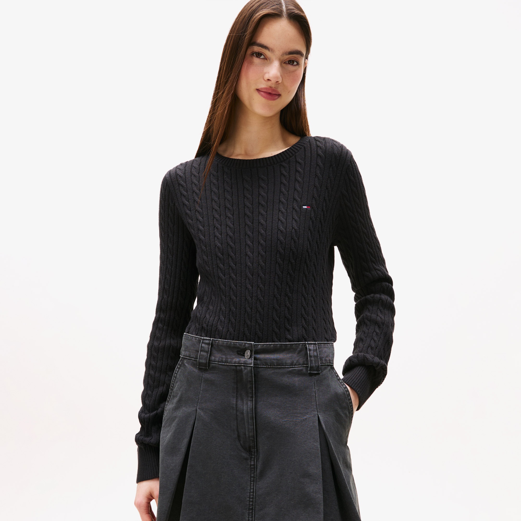 Tommy Jeans Cable Essential Kadın Siyah Kazak