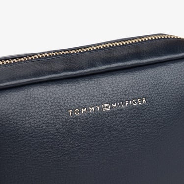  Tommy Hilfiger Logotape Kadın Lacivert Çapraz Çanta