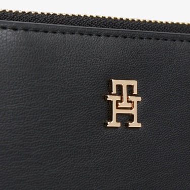  Tommy Hilfiger Icon Med Flap Kadın Siyah Cüzdan