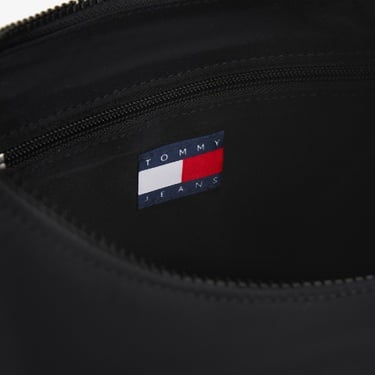  Tommy Jeans Urban X-Body Kadın Siyah Omuz Çantası