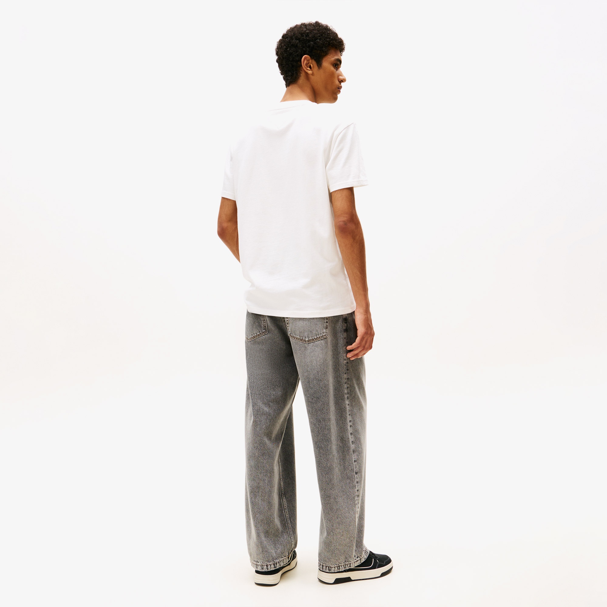 Tommy Jeans Regular Photo Flag Erkek Beyaz T-Shirt