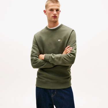  Tommy Jeans Regular Badge Erkek Yeşil Sweatshirt