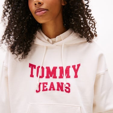  Tommy Jeans Crop Varsity Kadın Beyaz Hoodie