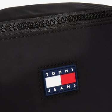  Tommy Jeans Urban Erkek Siyah Bel Çantası