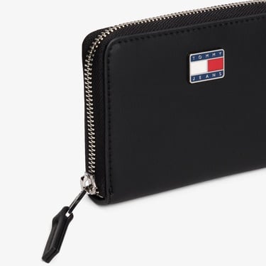  Tommy Jeans Cool Med Kadın Siyah Cüzdan