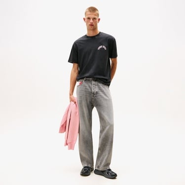  Tommy Jeans Relax Novelty Erkek Siyah T-Shirt